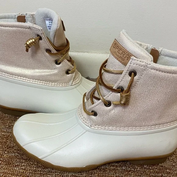 Sperry Women's Beige and Gold Top Sider Canvas Rain Boots. Size 9 - Picture 4 of 9